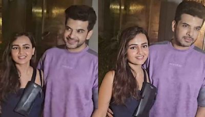 Tejasswi Prakash and Karan Kundrra can't keep their eyes off each other on a rainy date night; VIDEO will make you blush