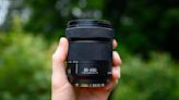 Panasonic Lumix S 28-200mm F4-7.1 Macro OIS review: the travel lens that puts the "super" in super-zoom