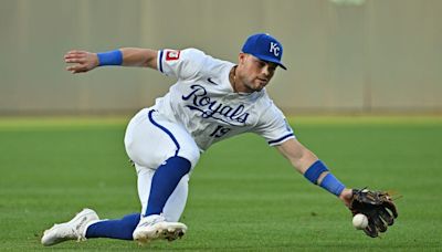 Deadspin | Royals place 2B Michael Massey (back) on 10-day injured list