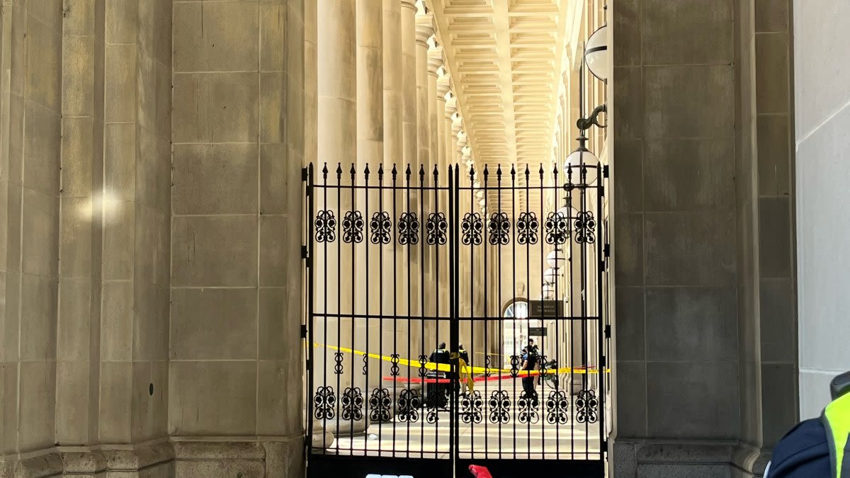 Suspect in custody after 71-year-old woman critically wounded in stabbing near Union Station