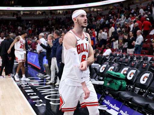 Did the Bulls get enough in return for Alex Caruso? Grading the trade for Josh Giddey.