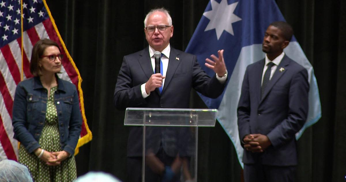 At 9/11 volunteer event, Tim Walz makes rare public appearance in Minnesota since becoming VP nominee