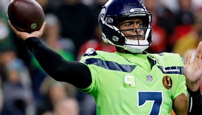 Seahawks notebook: QB Geno Smith ‘impressed’ with backup Sam Howell