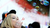 David Rosenberg, Jeremy Grantham, and 4 other market gurus just rang the alarm on a stock market bubble