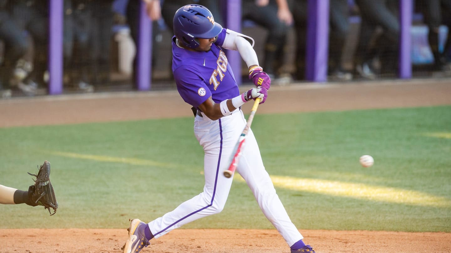 How It Happened: Michael Braswell Lifts LSU Past South Carolina in SEC Tournament