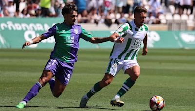 El Córdoba desnuda al Málaga, que pierde 1-0 en El Arcángel