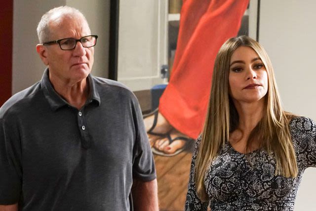 Sofía Vergara says she keeps telling Ed O'Neill not to die before they can make “Modern Family” sequel: 'You can't be dead!'