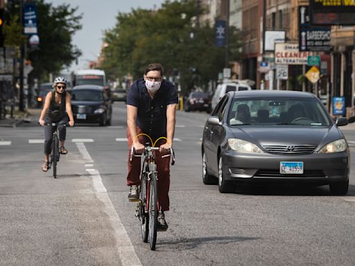 Pedal mettle? Bicycling in Chicago doubled in 5 years, but bikers still worry about safety