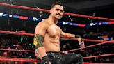 Angel Garza confirma su renovación con WWE