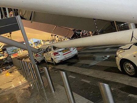 One dead as roof collapse smashes cars at Delhi airport