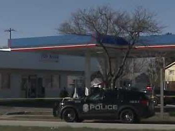 50-year-old found dead at Milwaukee gas station