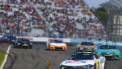 What channel is NASCAR Watkins Glen qualifying on today? Time, TV schedule, streaming info