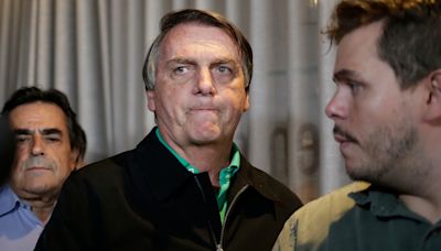 Brasil: el expresidente Jair Bolsonaro, internado en un hospital por una infección cutánea