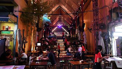 泰國夜生活攻略，曼谷必去夜店推薦，俯瞰高空景觀，還有DJ炒熱現場氣氛！