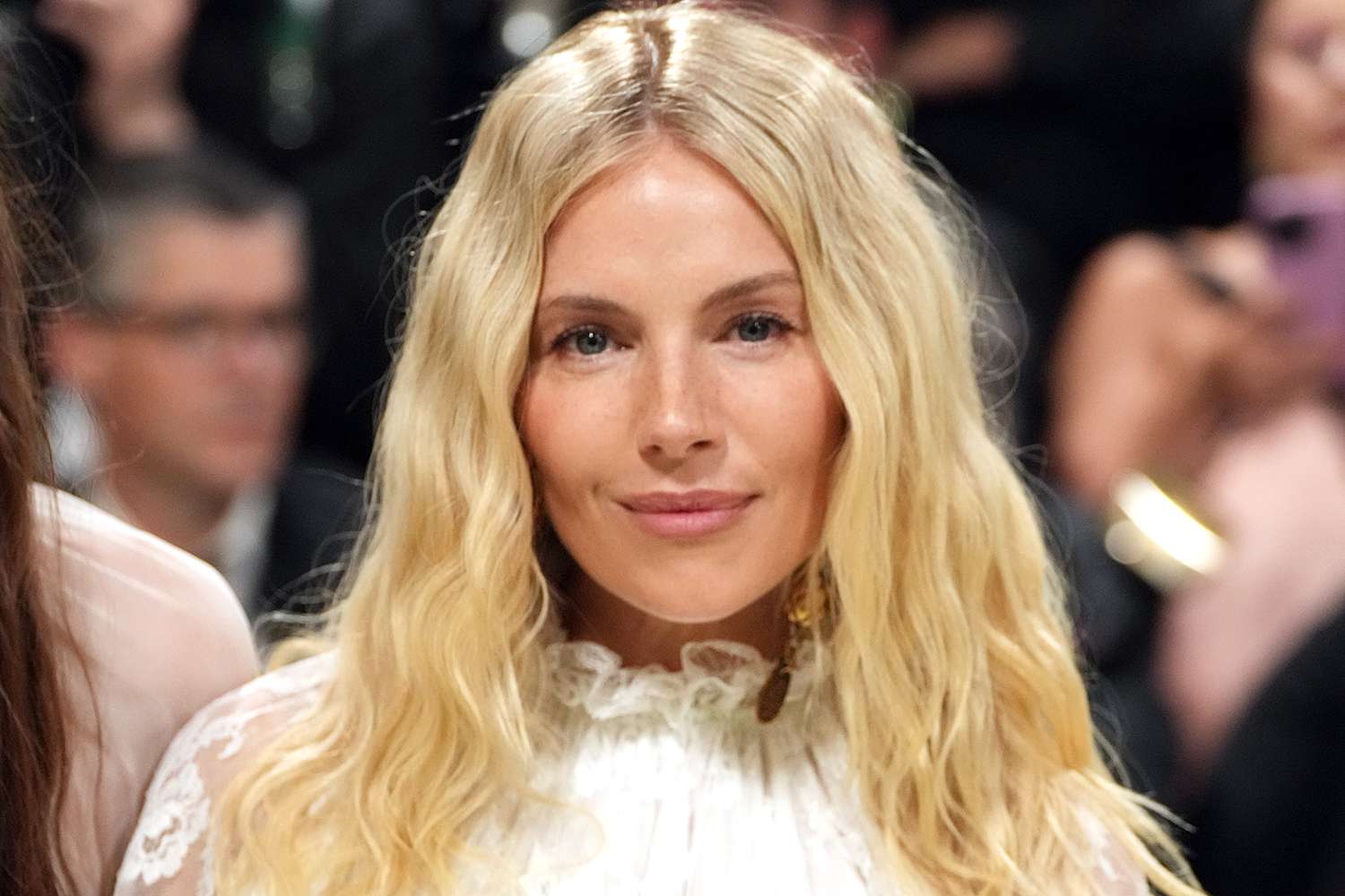 Sienna Miller Gives Boho Bridal Vibes as She Joins the Chloé Cool Girls on Met Gala 2024 Red Carpet
