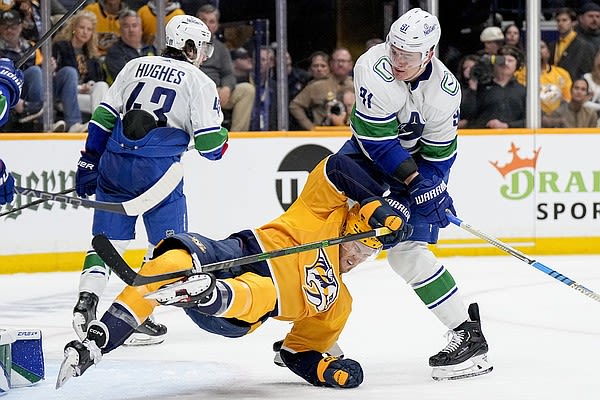 NHL Capsules: Canucks eliminate the Predators with 1-0 win in Game 6 | Jefferson City News-Tribune