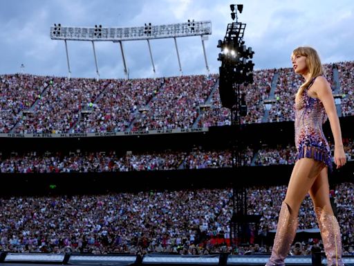 Taylor Swift revoluciona el transporte: los billetes de tren se disparan a las puertas de su concierto en España