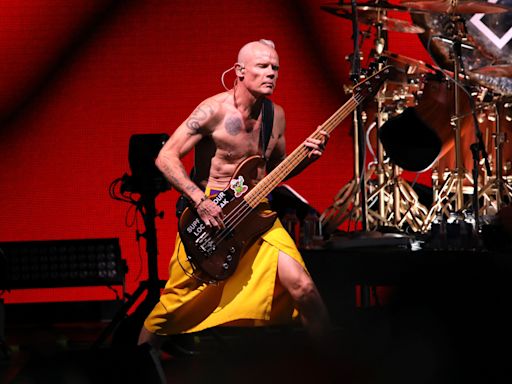 Woody Harrelson, Chili Peppers' Flea's fight with skier—"Out of control"