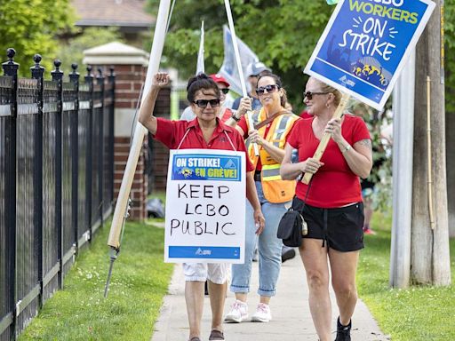 Chris Selley: LCBO. Stupidest. Strike. Ever.