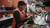 Con sabor a empoderamiento: mujeres taqueras desafían los estereotipos en CDMX