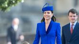 La princesa de Gales recupera su abrigo cobalto más sofisticado en la misa de Pascua