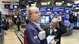 Wall Street abre a la baja y el Dow Jones pierde un 1,4 %, tras anuncio del PIB de EE.UU.