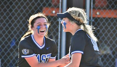 Maddie Henry hits big three-run homer for Lincoln-Way East but doesn’t take the credit. ‘It needed to be everyone.’