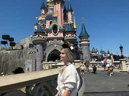 Paraguai expulsa nadadora das Olimpíadas por ir à Disney sem autorização