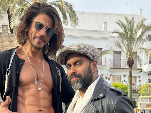 Shah Rukh Khan Was 'In Severe Pain' While Filming Jhoome Jo Pathaan, Says Bosco Martis: 'Never Said Anything'