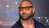 Dave Bautista dice que los hombres deben protestar más contra de la anulación del derecho al aborto