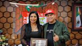Alcaldesa Montserrat Caballero reconoce el trabajo del artista Mode Orozco en Tijuana