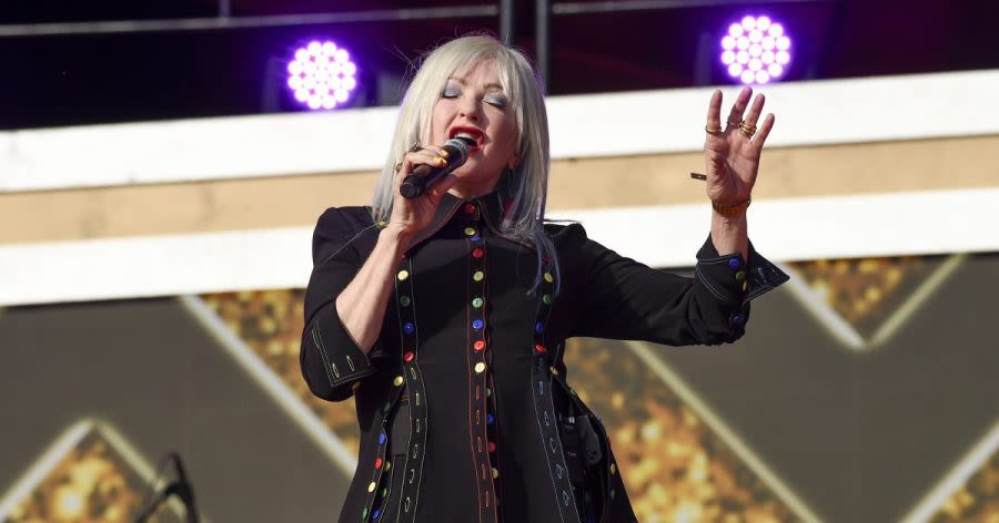 Pop icon Cyndi Lauper announces farewell tour