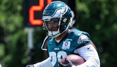 Eagles' Saquon Barkley not concerned with career longevity at RB: Don't 'tell me how long I can play'