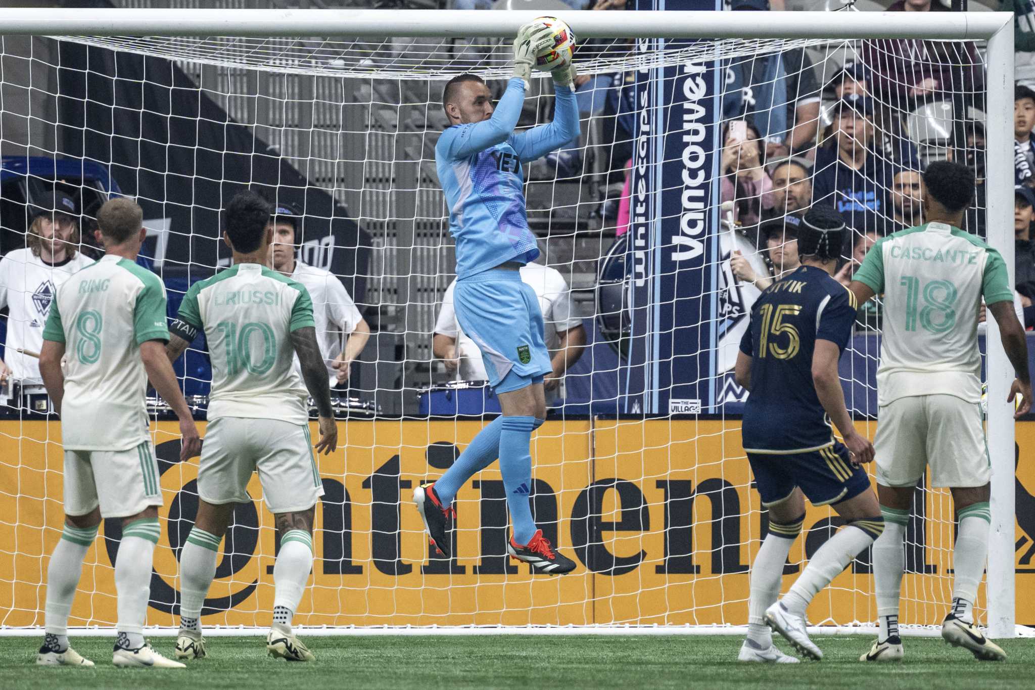 Brad Stuver's 7 saves help Austin play Whitecaps to 0-0 tie