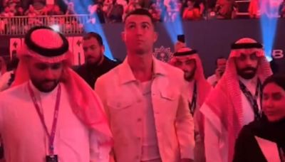 Inside Ronaldo's arrival for Usyk's historic win over Fury