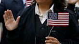 ¿Cuándo ciertos indocumentados podrán aplicar por la Green Card? - El Diario NY