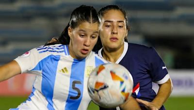 0-2. Paraguay se repone con un doblete de Fátima Acosta a Argentina