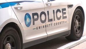 At least 1 dead in multi-vehicle crash on I-85 in Gwinnett County