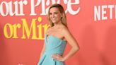 Reese Witherspoon Creates 'Chococinno' with Mug of Snow in New Video: 'Decided to Make a Recipe'