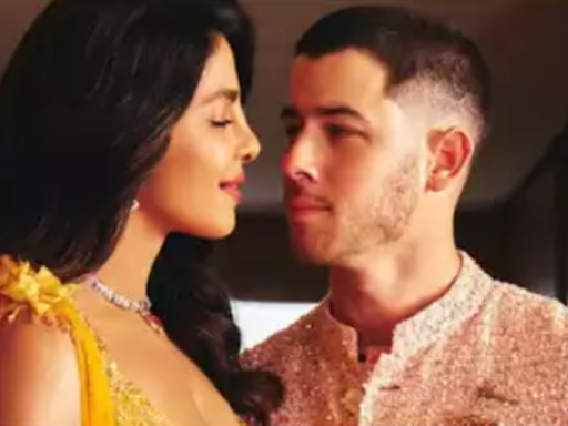 Priyanka Chopra is husband Nick Jonas' biggest supporter, as he drops the teaser of 'The Last Five Years’ Broadway release: see inside | Hindi Movie News - Times of India