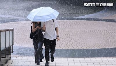 今晚變天！中秋這2地賞月要碰運氣 葡萄桑路徑曝「週三開工又接雨彈」