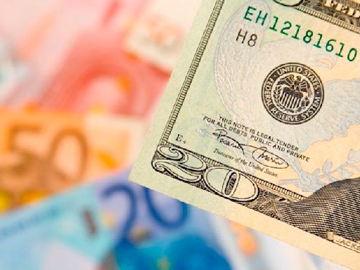 EUR/USD spikes on immediate reaction to decline in Fed rate projections and 50 bps rate cut