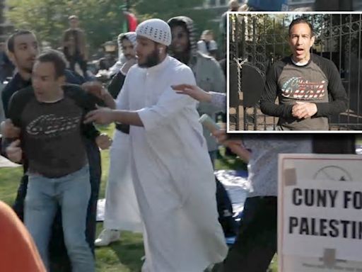 ‘Guerrilla journalist’ says he was beaten by anti-Israel protesters at CUNY for waving American flag on campus: video