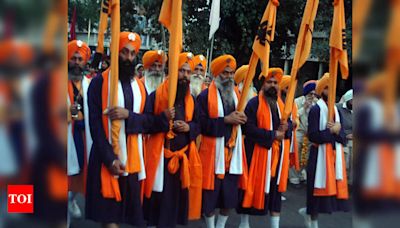 Panj Pyaras must intervene to address SAD crisis: Panel | Chandigarh News - Times of India