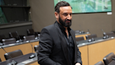 “Trop tôt pour une vidéo” : Cyril Hanouna se laisse encore un peu de temps avant de réagir publiquement à l’arrêt de C8