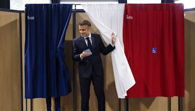 Législatives : le camp Macron limite la casse mais “Jupiter a été éclipsé”