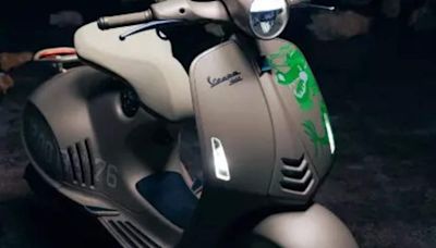 Vespa 946 Dragon collector’s edition launched in India at INR 14,27,999 - ET Auto