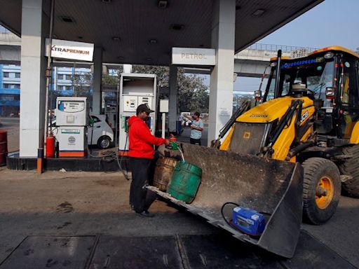 India's July diesel, jet fuel exports to Singapore, Australia set to hit 2-1/2-year high