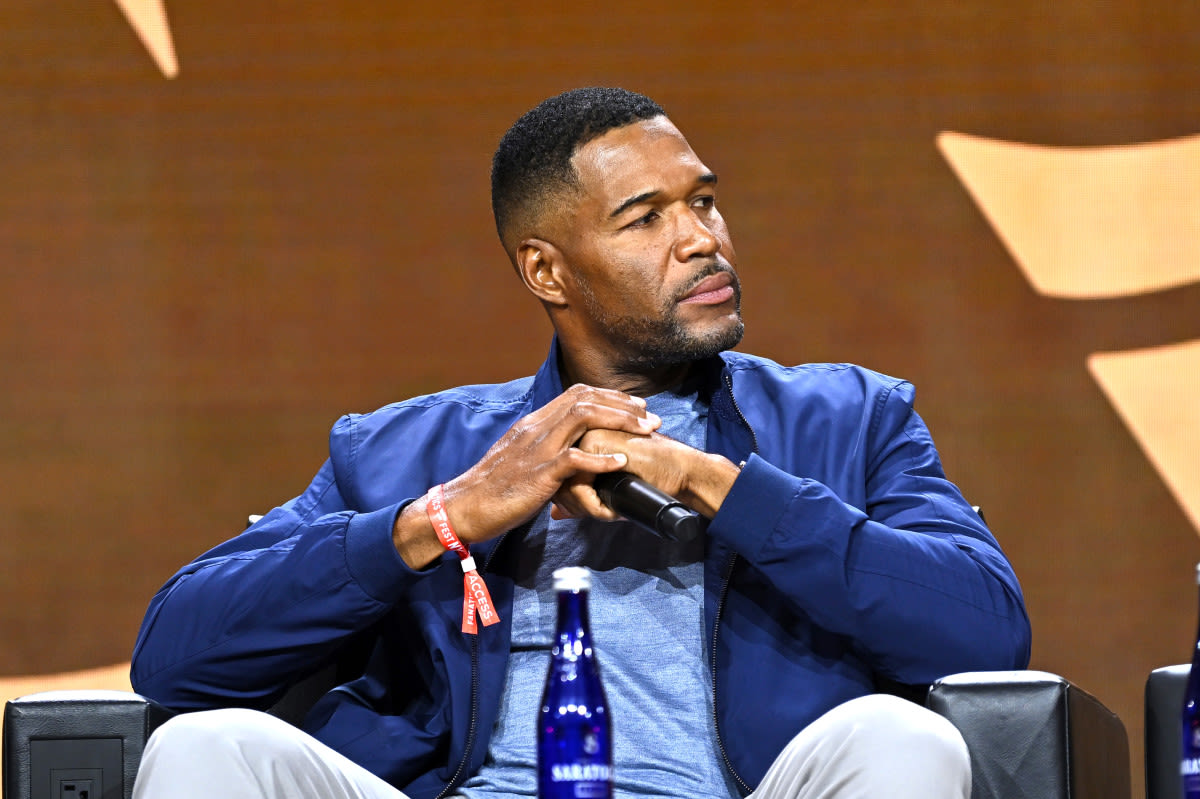 Fans Can't Get Enough of Michael Strahan's Bold Magenta Suit: 'Sharp'