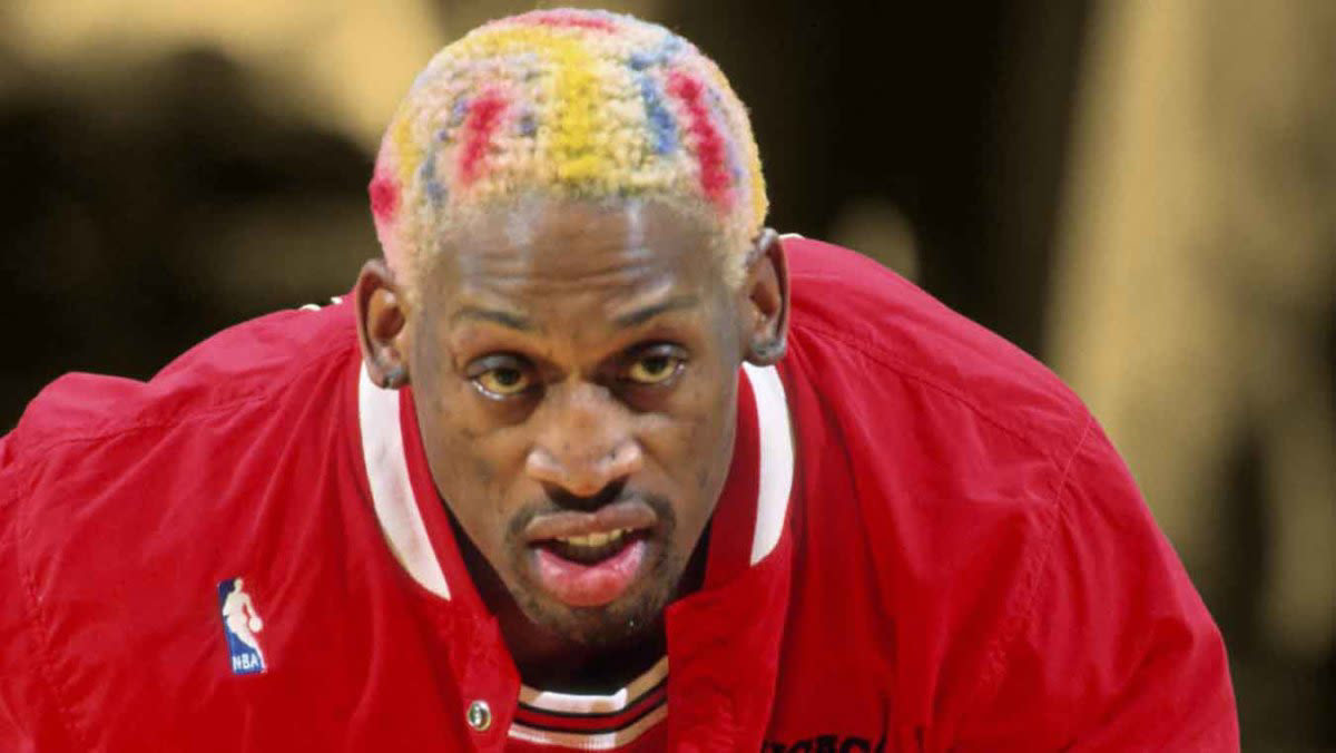 "You've got nice-looking legs…Would you like to go out with me after the game?" – Dennis Rodman used uncanny ways to get into the heads of opponents in the 1990s